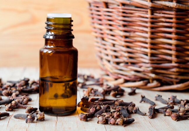 The aromatherapy guide favors clove bud oil